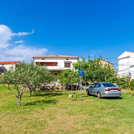 Apartments Anica F Lopar Exterior photo
